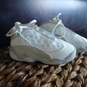 Jordan Kids Cream Sneakers